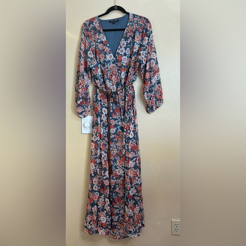 New Look Size 1X Floral Print‎ Maxi Dress